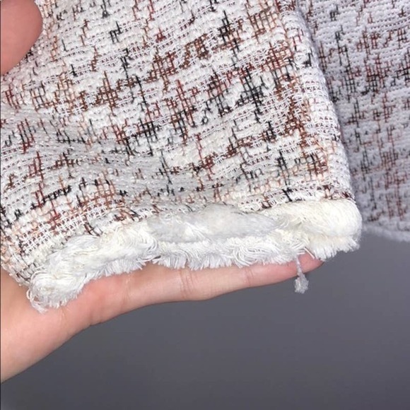 𝅺w5 Anthropologie Cream Red Long Sleeve Blouse M - Picture 8 of 8